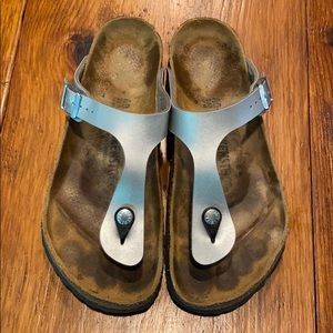 Birkenstock Women’s Gizeh Sandals —size 40